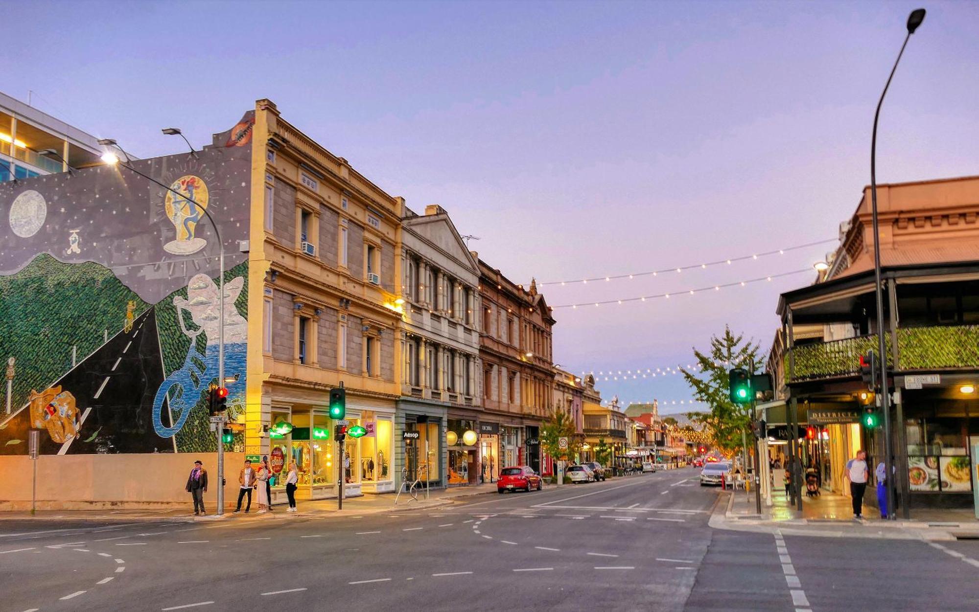 Отель Crowne Plaza Adelaide By Ihg Экстерьер фото